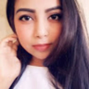 Meet your Posher, Adrianna